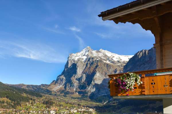 Grindelwald-Village-in-Switzerland