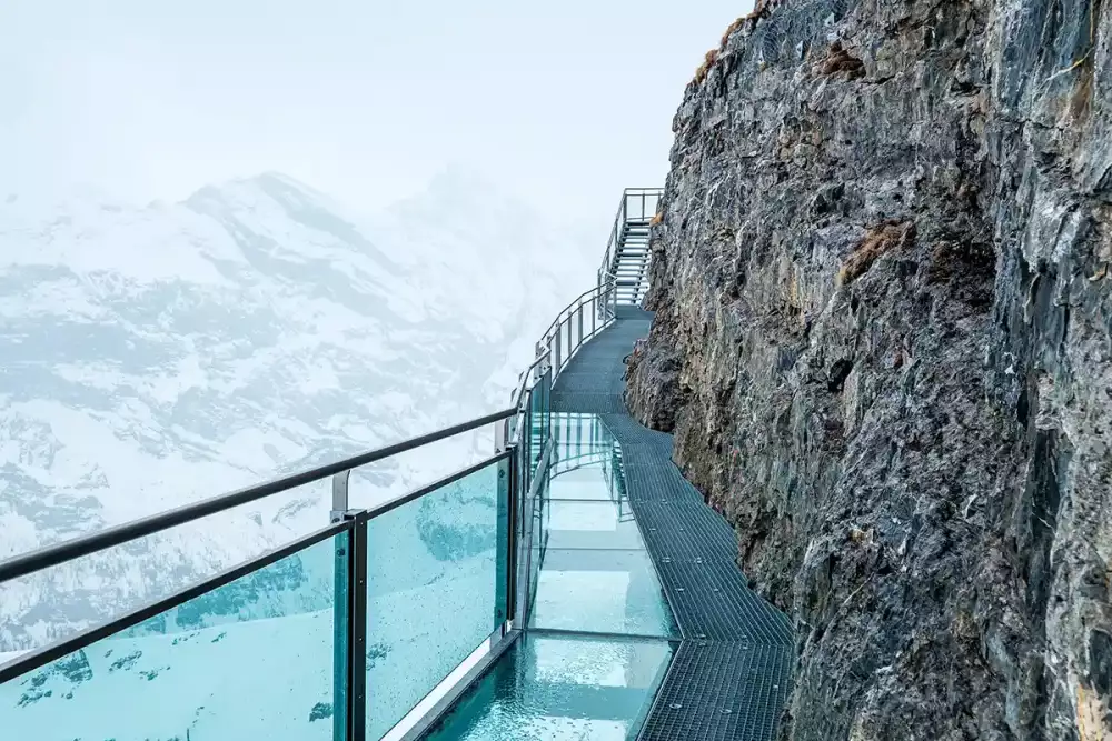 Schilthorn Observation deck, Thrill Walk